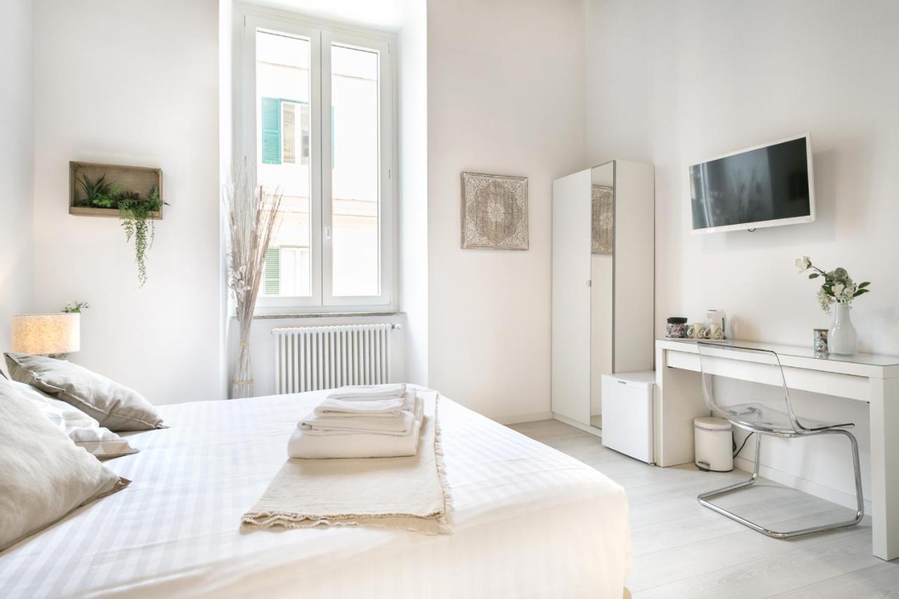 White Ostilia B&B Roma Exterior foto