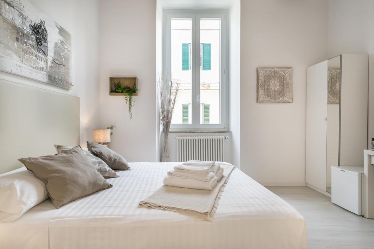 White Ostilia B&B Roma Exterior foto