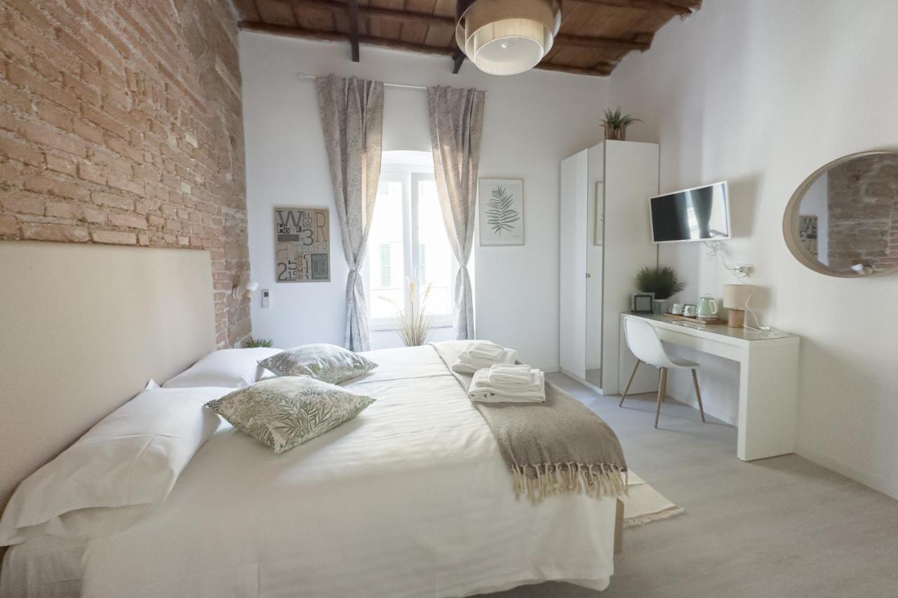 White Ostilia B&B Roma Exterior foto