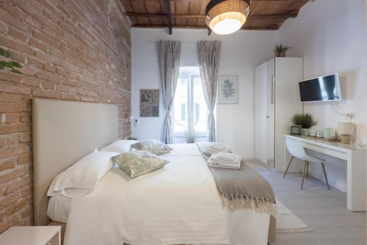 White Ostilia B&B Roma Exterior foto
