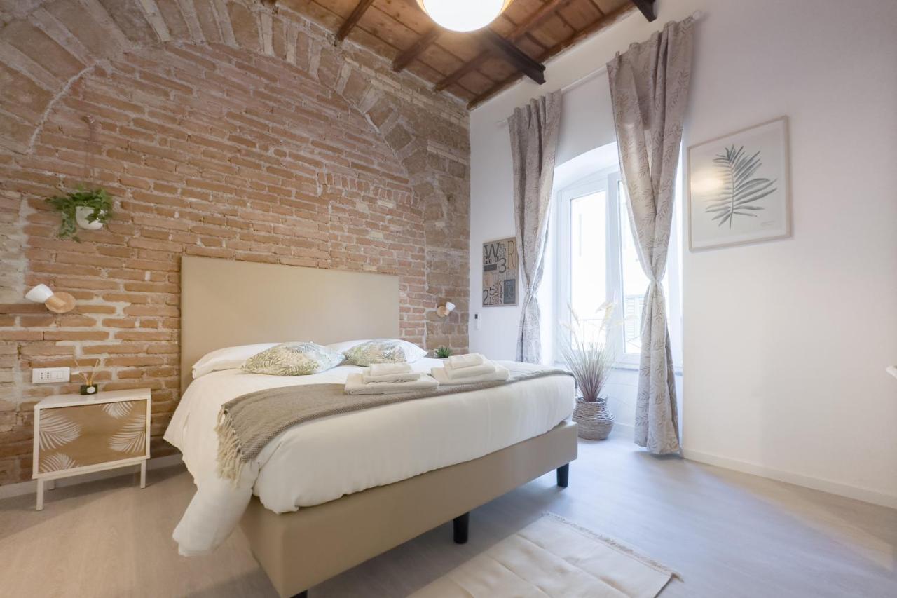 White Ostilia B&B Roma Exterior foto